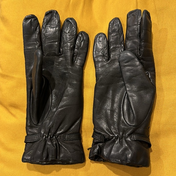 Francesco Biasia Italian wool-lined leather gloves (size 7) - Picture 2 of 6